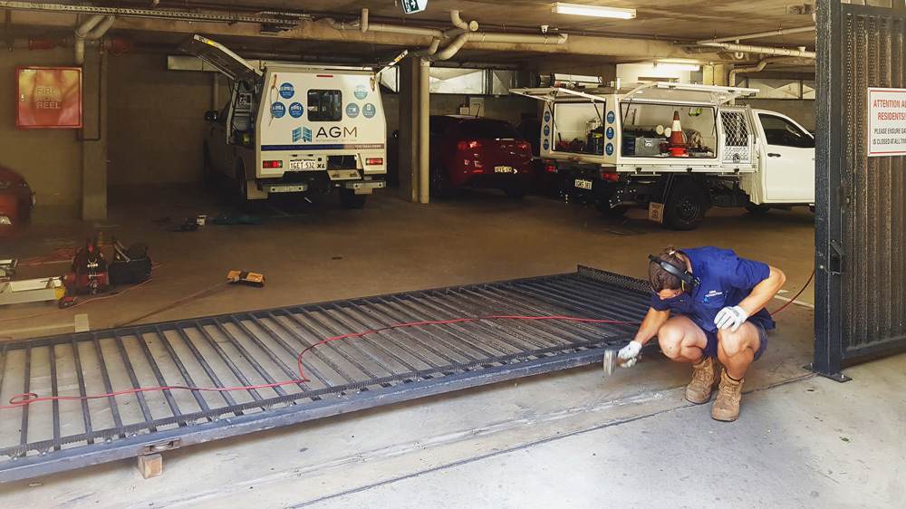 Automaticgatetrackrepair03